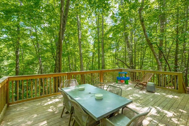 316 Brock Creek Trail, Signal Mountain, TN 37377
