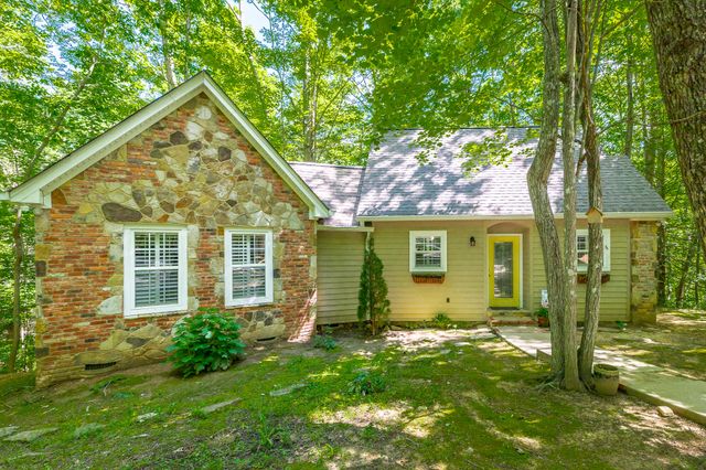 316 Brock Creek Trail, Signal Mountain, TN 37377