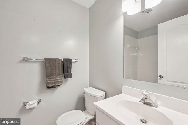 2905 DARNLEY PL, Vienna, VA 22181