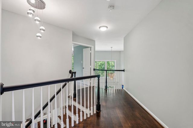 2905 DARNLEY PL, Vienna, VA 22181