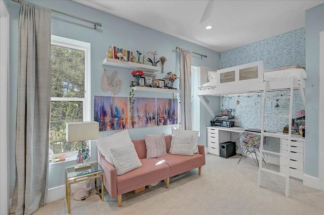 960 HIGHLAND CIRCLE, Nokomis, FL 34275