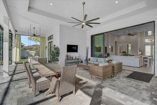 960 HIGHLAND CIRCLE, Nokomis, FL 34275