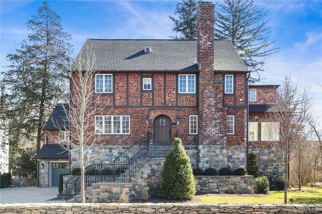 40 Mendota Avenue, Rye, NY 10580