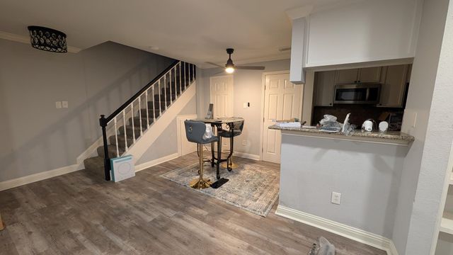 3770 Lovers Wood Lane 1001, Houston, TX 77014