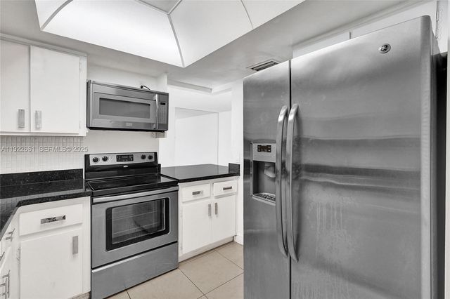 2481 SW 82nd Ave 205, Davie, FL 33324