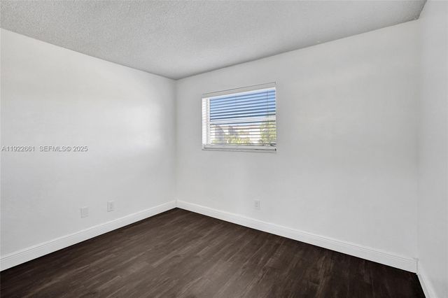 2481 SW 82nd Ave 205, Davie, FL 33324