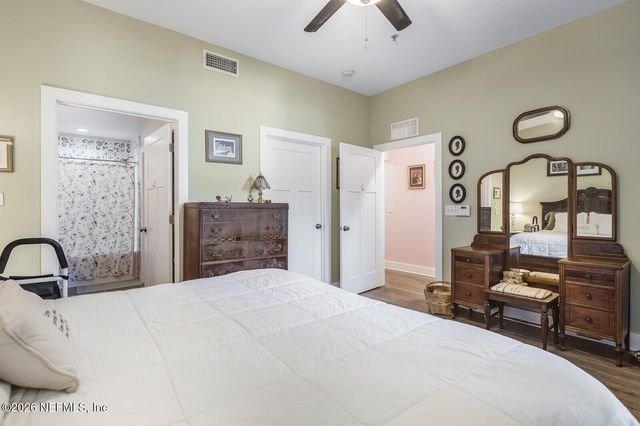 625 OAKLEAF PLANTATION Parkway 312, Orange Park, FL 32065