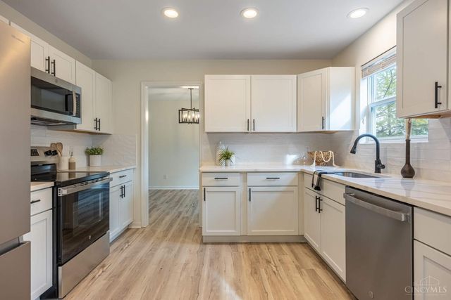 720 Davis Drive, Monroe, OH 45050