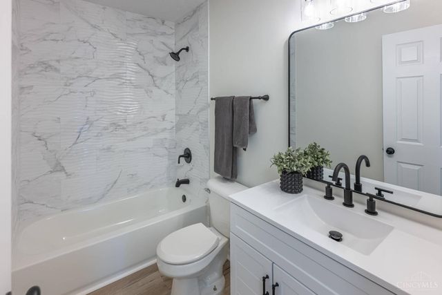 720 Davis Drive, Monroe, OH 45050