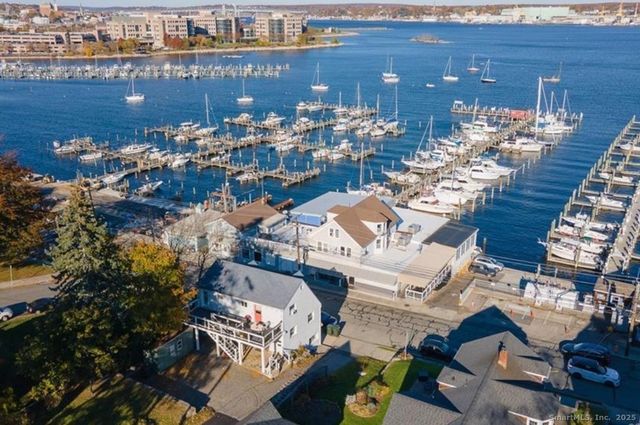 249 Pequot Avenue 3, New London, CT 06320