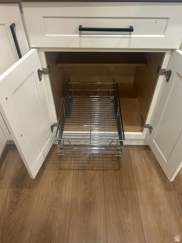 16 W 780 S, Centerville, UT 84014