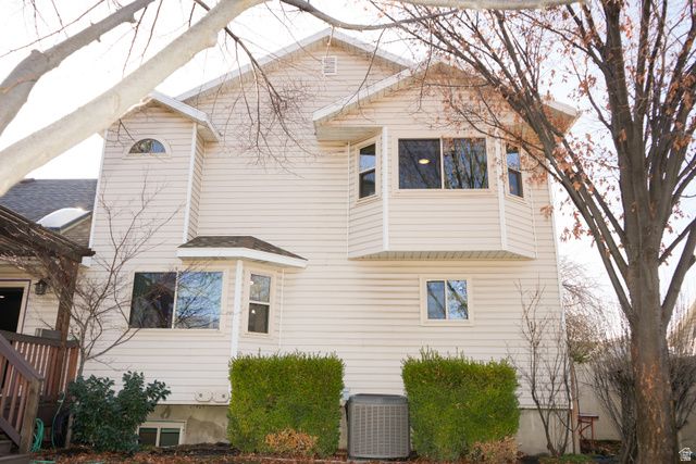 16 W 780 S, Centerville, UT 84014