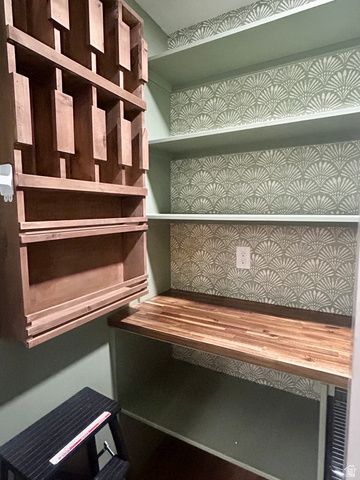 16 W 780 S, Centerville, UT 84014