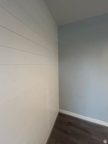 16 W 780 S, Centerville, UT 84014