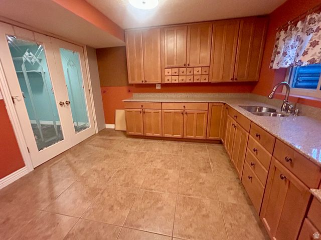 16 W 780 S, Centerville, UT 84014