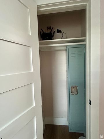 16 W 780 S, Centerville, UT 84014