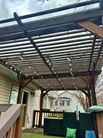 16 W 780 S, Centerville, UT 84014