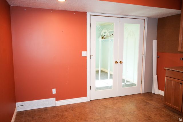 16 W 780 S, Centerville, UT 84014