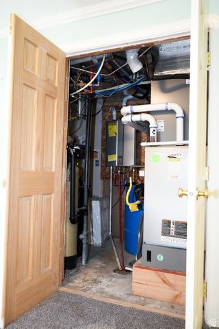 16 W 780 S, Centerville, UT 84014