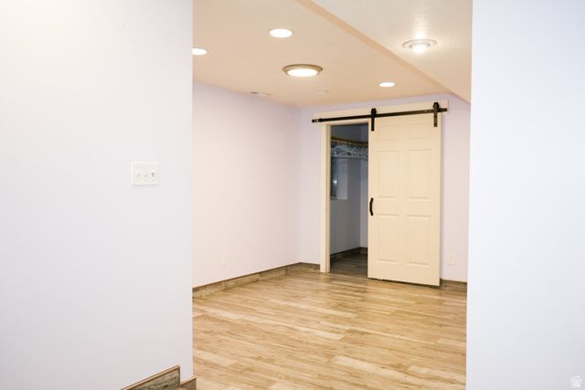 16 W 780 S, Centerville, UT 84014