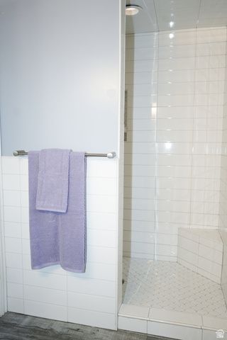 16 W 780 S, Centerville, UT 84014