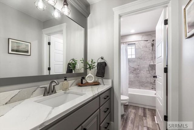 1952 47th Street, Ammon, ID 83401