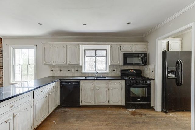 1245 S Shadygrove Court, Stone Mountain, GA 30083