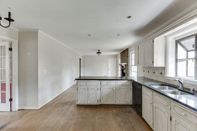 1245 S Shadygrove Court, Stone Mountain, GA 30083