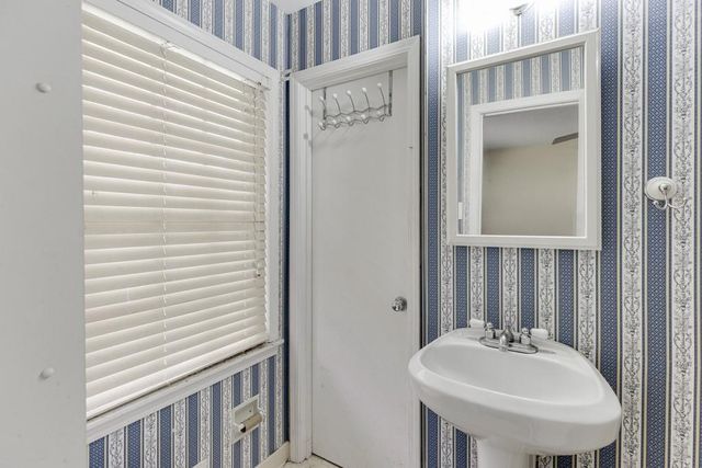 1245 S Shadygrove Court, Stone Mountain, GA 30083