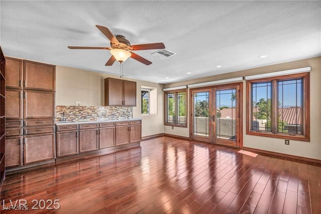 10520 Maystar Lane, Las Vegas, NV 89135