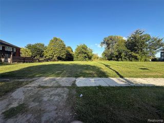 1584 W Grand Boulevard, Detroit, MI 48208