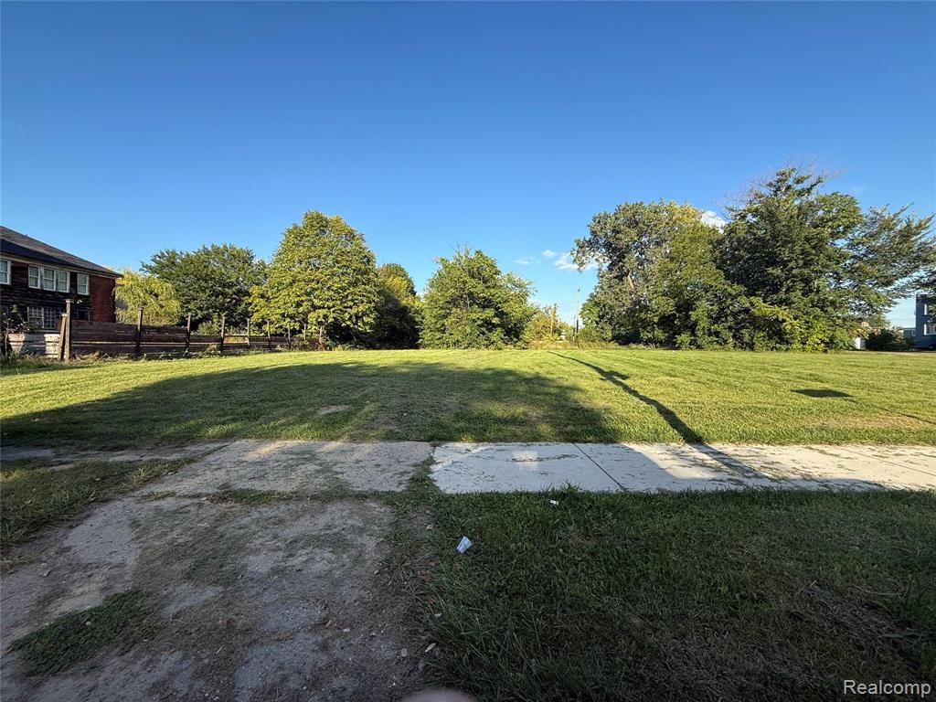1584 W Grand Boulevard, Detroit, MI 48208
