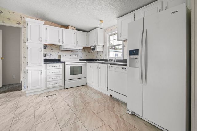 1029 Palm Dr., Conway, SC 29526