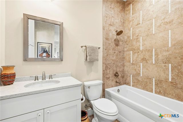 1600 Brushy Ridge Trail, Blanco, TX 78606