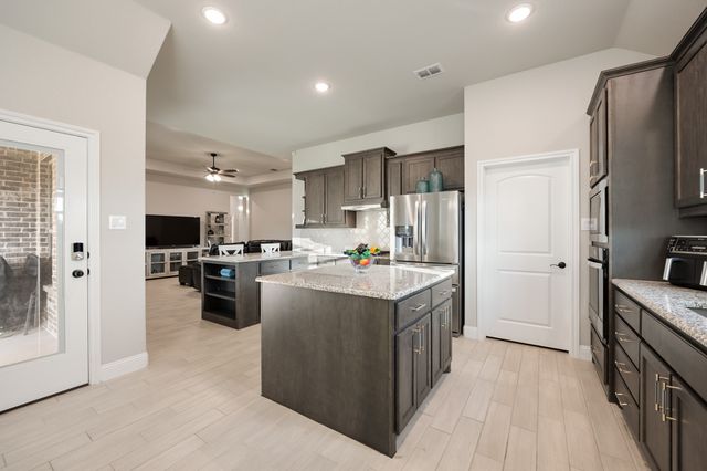 1802 Golden Meadow Court, Cleburne, TX 76033