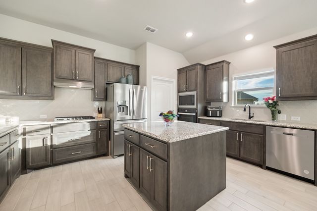 1802 Golden Meadow Court, Cleburne, TX 76033