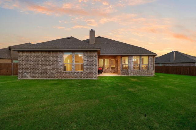 1802 Golden Meadow Court, Cleburne, TX 76033