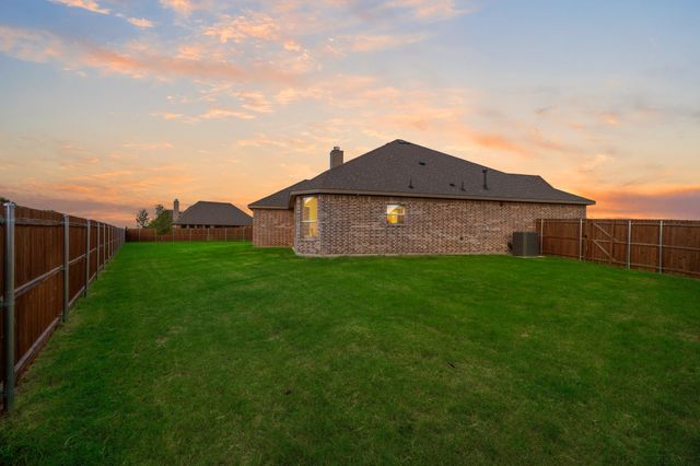 1802 Golden Meadow Court, Cleburne, TX 76033