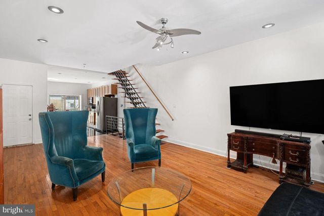 2320 FITZWATER ST, Philadelphia, PA 19146