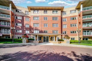 730 Creekside Drive 405C, Mount Prospect, IL 60056