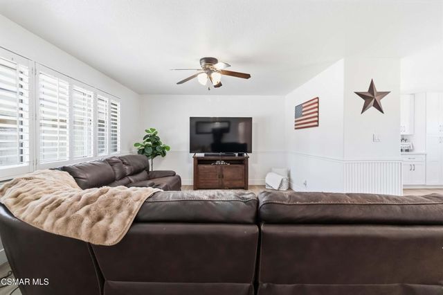 1091 Haven Avenue, Simi Valley, CA 93065