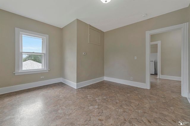 231 W 7th Street, Monroe, MI 48161