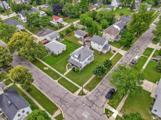 231 W 7th Street, Monroe, MI 48161