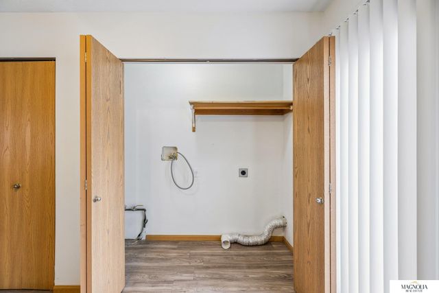 526 Lamont Drive, Lincoln, NE 68528