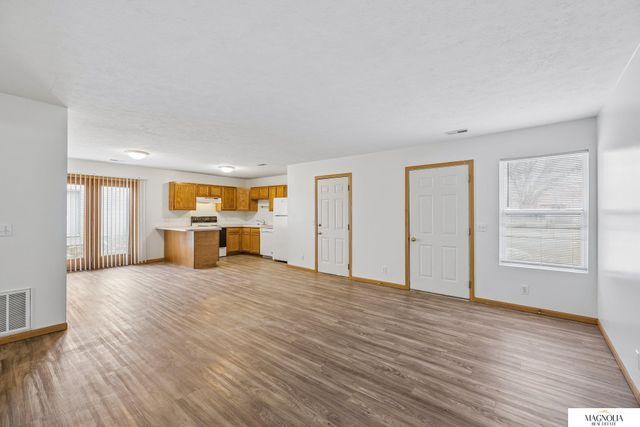 526 Lamont Drive, Lincoln, NE 68528