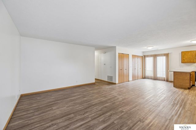 526 Lamont Drive, Lincoln, NE 68528