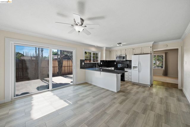 2 Viking Way, Pittsburg, CA 94565