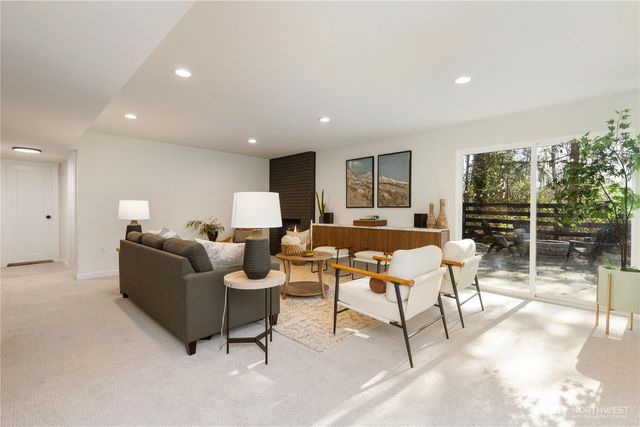 13429 173rd Avenue SE, Renton, WA 98059