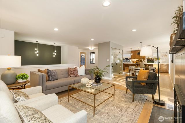 13429 173rd Avenue SE, Renton, WA 98059