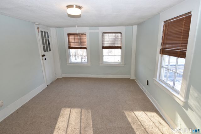 298 Naubuc Avenue, Glastonbury, CT 06033